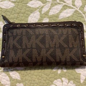 Michael Kors wallet